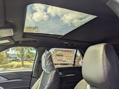 2026 Ford Explorer — photo 21 view