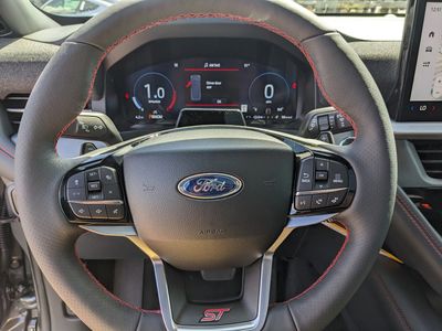 2026 Ford Explorer — photo 28 view