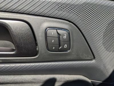 2026 Ford Mustang - Photo 18