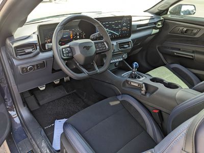 2026 Ford Mustang - Photo 12
