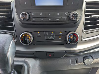2025 Ford Transit-150 - Photo 22