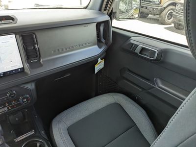2026 Ford Bronco — photo 14 view