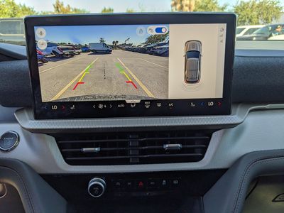 2026 Ford Explorer — photo 22 view