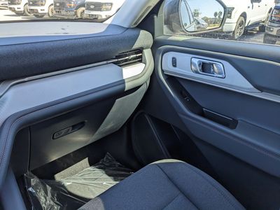 2026 Ford Explorer — photo 15 view