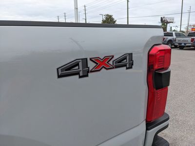 2026 Ford F-250SD - Photo 12