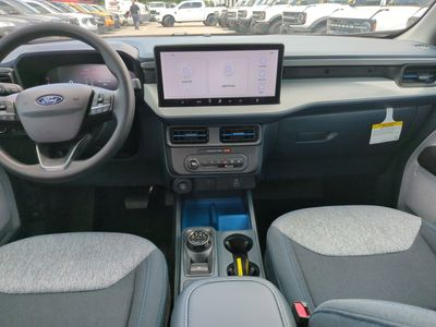 2026 Ford Maverick - Photo 14