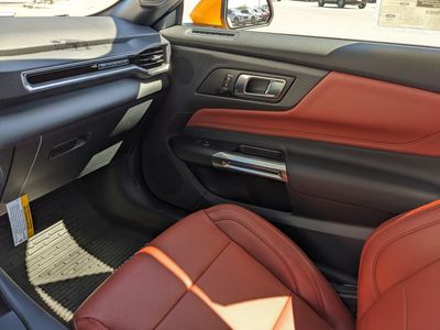 2026 Ford Mustang - Photo 17