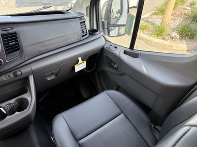 2025 Ford Transit-350 - Photo 17