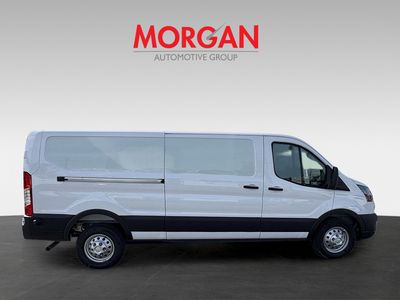 2025 Ford Transit-350 - Photo 9