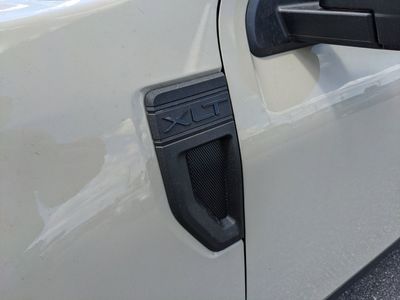 2025 Ford Maverick - Photo 10