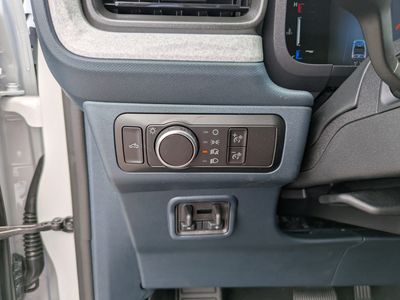 2026 Ford Maverick - Photo 25