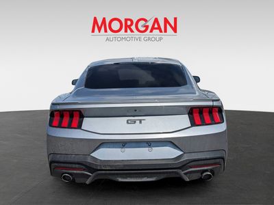 2026 Ford Mustang - Photo 6