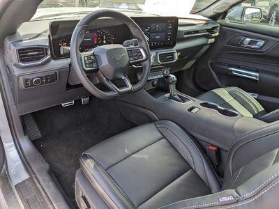 2026 Ford Mustang - Photo 11