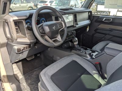 2025 Ford Bronco - Photo 12