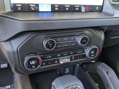 2025 Ford Bronco - Photo 23