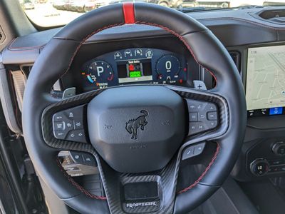 2025 Ford Bronco - Photo 28