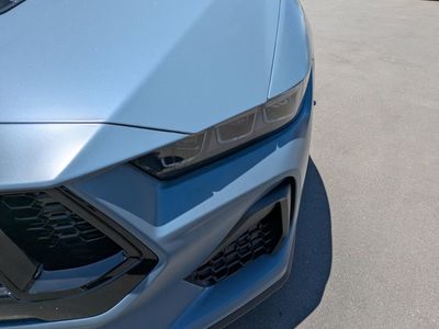 2025 Ford Mustang - Photo 8