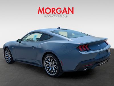 2025 Ford Mustang - Photo 5