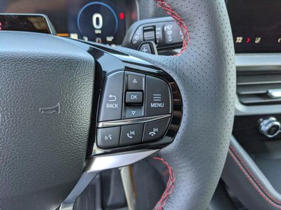 2026 Ford Explorer — photo 28 view