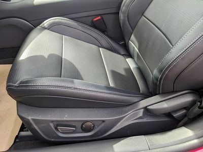 2026 Ford Mustang - Photo 19