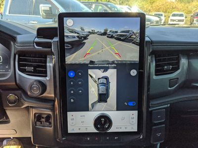 2025 Ford F-150 Lightning - Photo 25