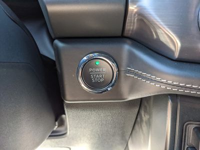 2025 Ford F-150 Lightning - Photo 28