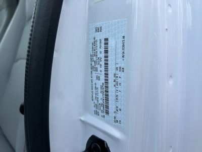 2026 Ford E-350SD - Photo 34
