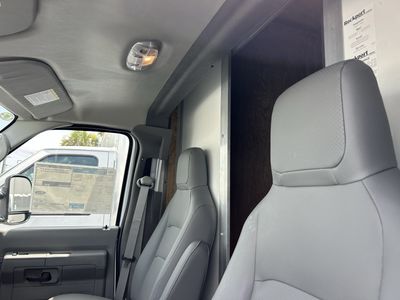2026 Ford E-350SD - Photo 20