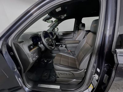 2025 Chevrolet Suburban - Photo 12