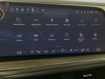 2025 Chevrolet Suburban - Photo 24