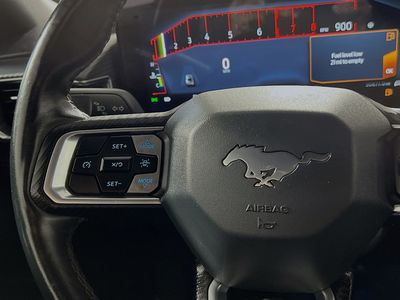 2024 Ford Mustang - Photo 16