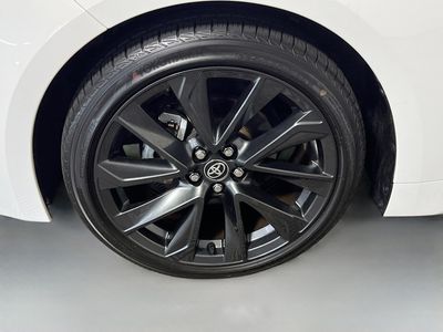 2023 Toyota Corolla Hatchback - Photo 11