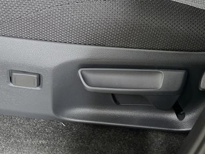 2025 Toyota 4Runner i-FORCE MAX Hybrid - Photo 13