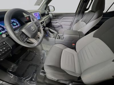 2025 Toyota 4Runner i-FORCE MAX Hybrid - Photo 12
