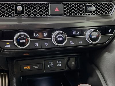 2025 Acura Integra - Photo 23