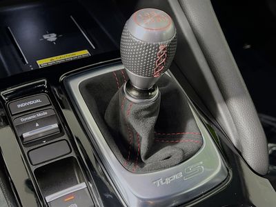 2025 Acura Integra - Photo 21