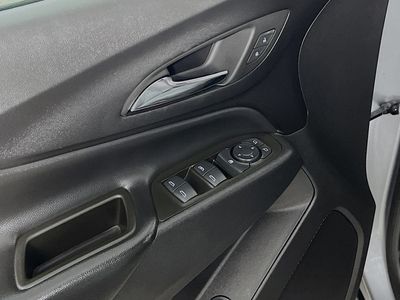 2023 Chevrolet Equinox - Photo 14
