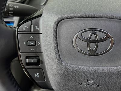 2026 Toyota Prius Plug-In Hybrid - Photo 16
