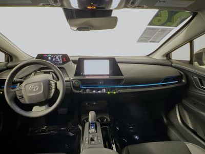 2026 Toyota Prius Plug-In Hybrid - Photo 27
