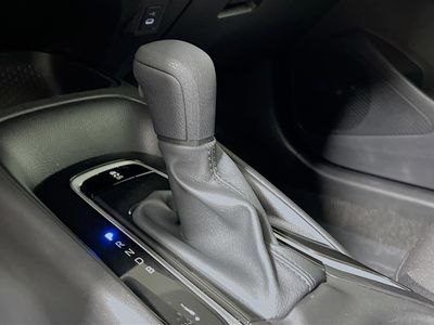 2025 Toyota Corolla - Photo 21