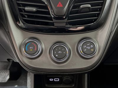 2021 Chevrolet Spark - Photo 23