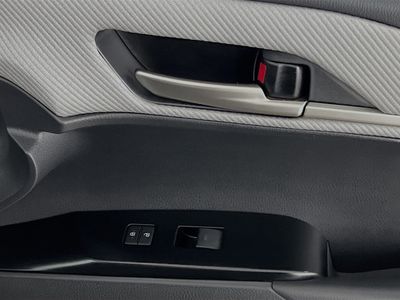 2025 Toyota Camry - Photo 29