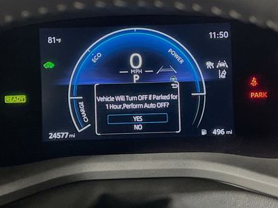 2025 Toyota Camry - Photo 19