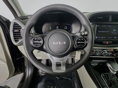 2023 Kia Soul - Photo 14