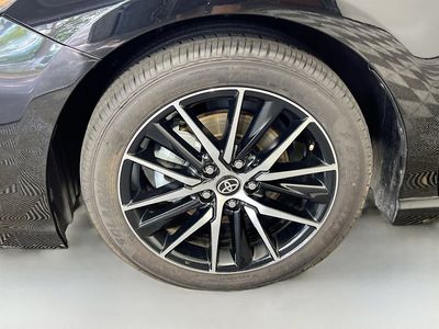 2024 Toyota Camry - Photo 11