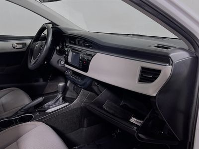 2016 Toyota Corolla - Photo 32