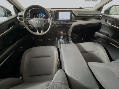 2025 Toyota Camry — photo 26 view