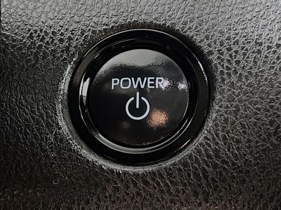2025 Toyota Camry — photo 19 view