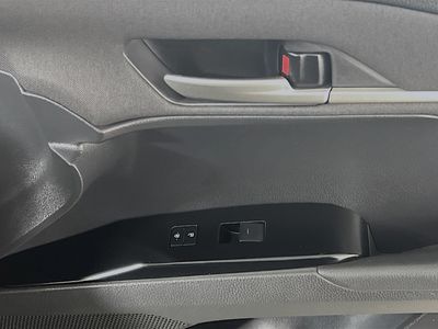 2025 Toyota Camry — photo 28 view