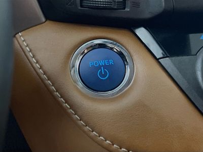 2017 Toyota RAV4 Hybrid - Photo 20